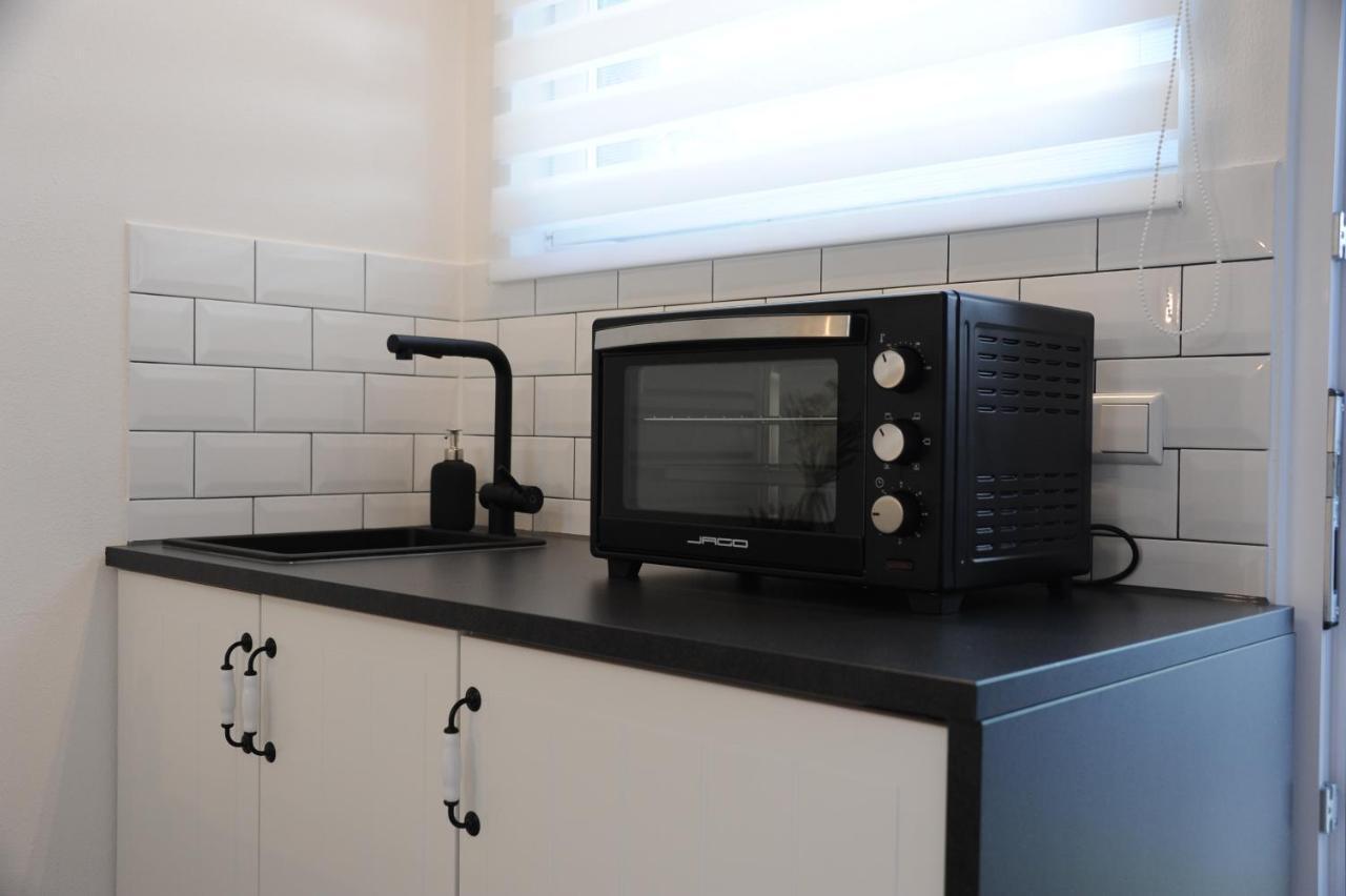 Studio-Apartment Kontaktloser Check-In メッケンベウーレン エクステリア 写真