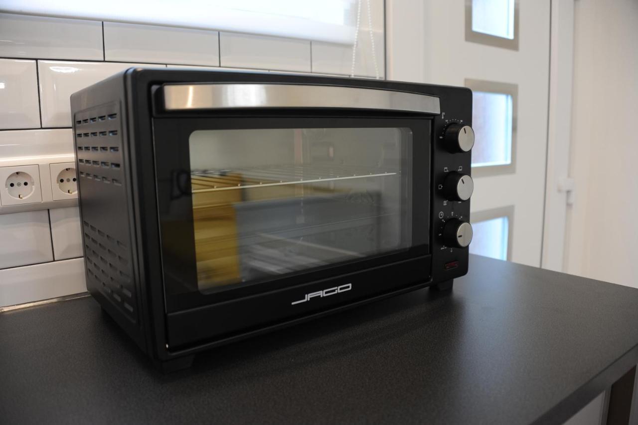 Studio-Apartment Kontaktloser Check-In メッケンベウーレン エクステリア 写真